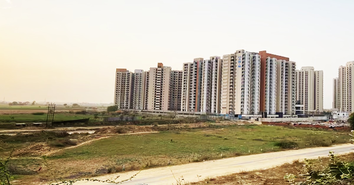 Yamuna Authority is set to introduce three plot layouts for residential, commercial, and corporate projects