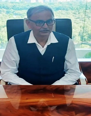 Update: Former Maharashtra chief secretary and journalist Manoj Saunik assumes charge as chairman MahaRERA