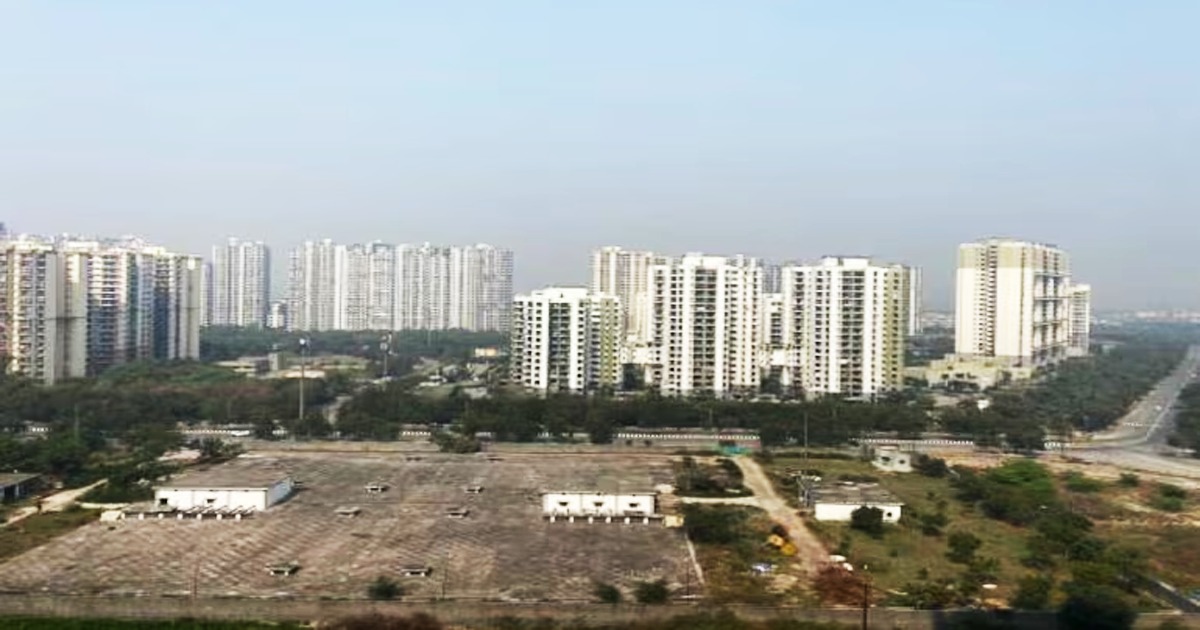 Noida will receive ₹1,500 crore from the sale of four business plots